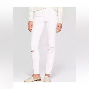 New WO Tags-Universal Thread Jeans High-Rise Distressed . White- Size 8